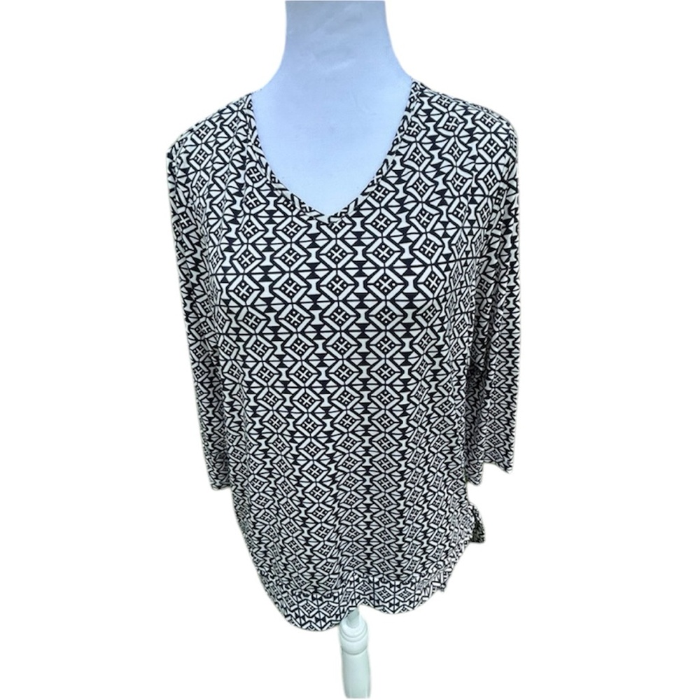 CHICOS size 1 poly printed banded side tie blouse